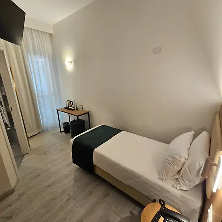 Massimi Garden 4*