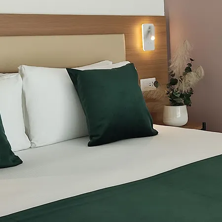 Massimi Garden Hotel