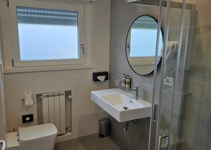 Massimi Garden Hotel 4*