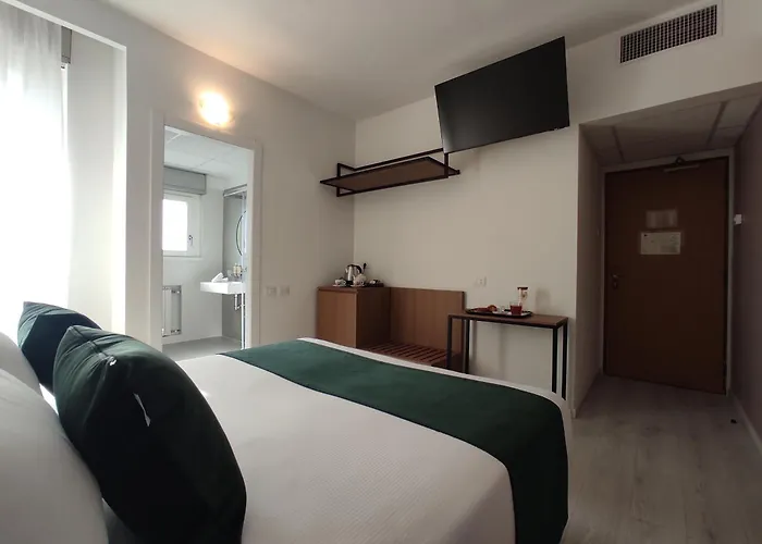 Hotel Massimi Garden 4*