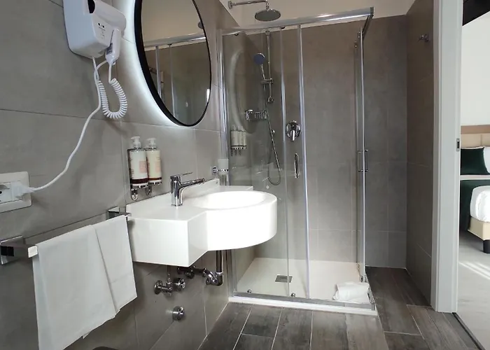 Massimi Garden Hotel