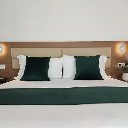 Massimi Garden Hotel